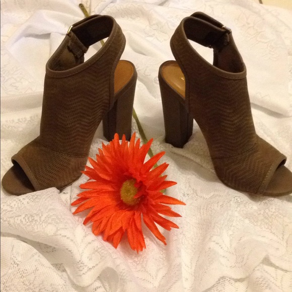 Aldo Brown Shoes  size 6 - Picture 1 of 8